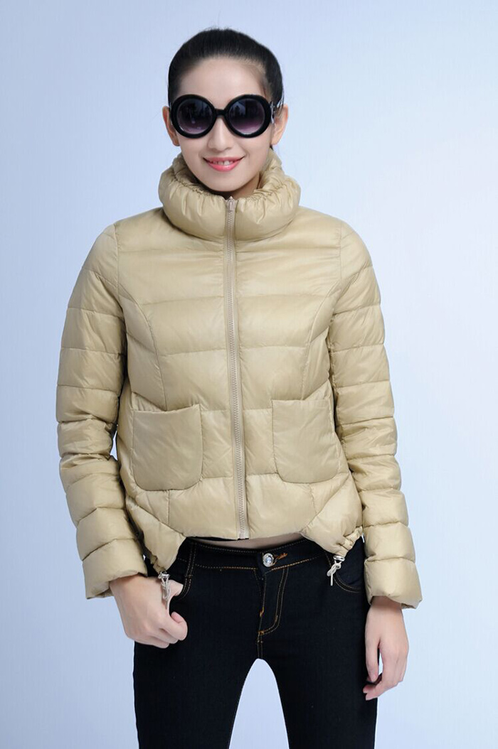 轻薄百搭羽绒服（女款）